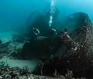 WRECK DIVER