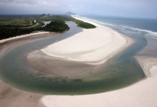 ASPECTOS GEOMORFOLÓGICOS NA DESEMBOCADURA DO RIOITAGUARÉ, BERTIOGA/SP