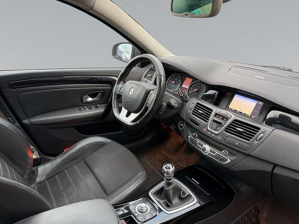 Miniature : LAGUNA 2.0 DCI 130 BOSE EDITION