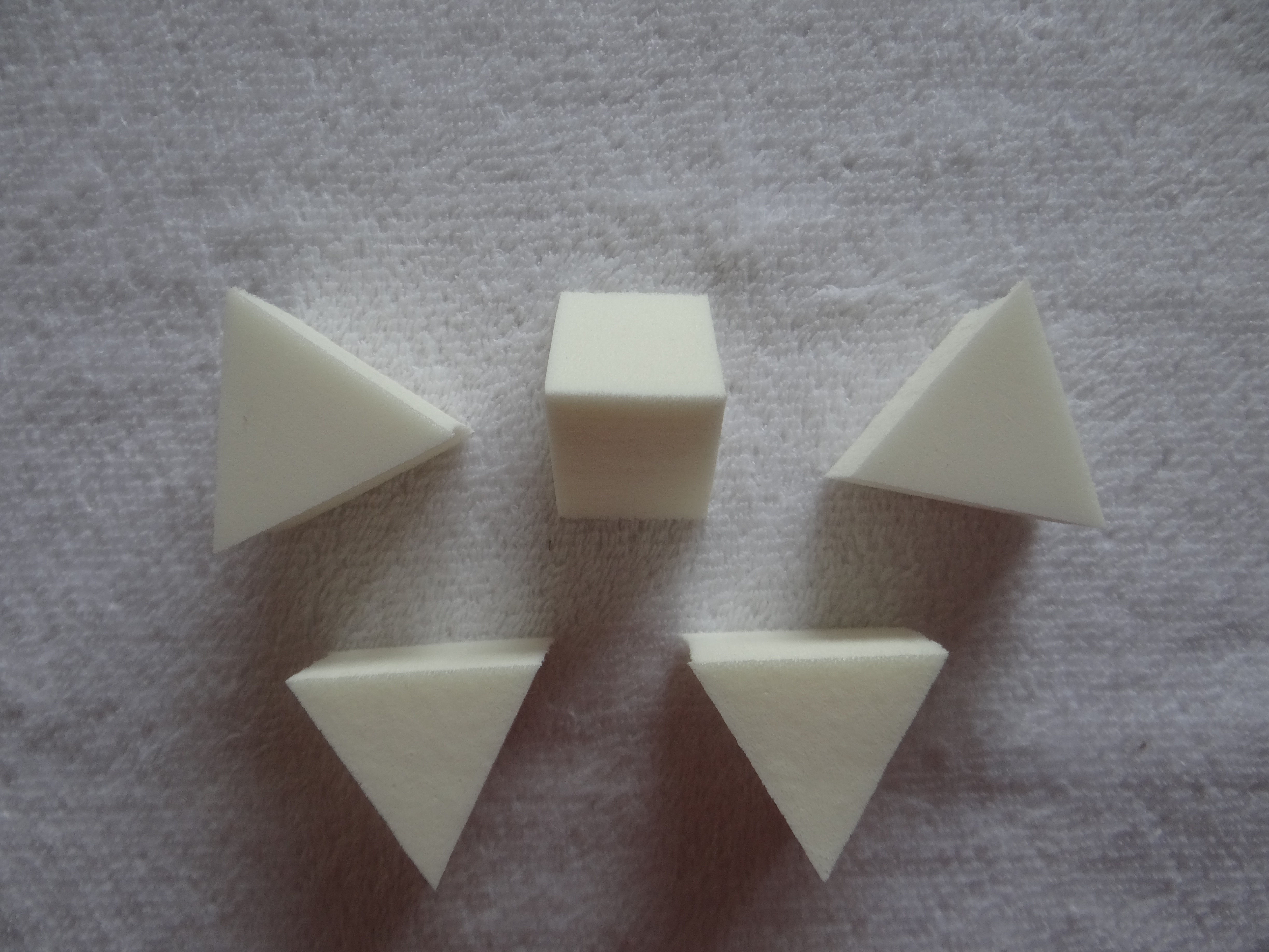 Small Make-Up Sponges