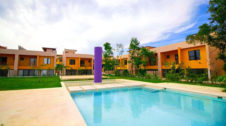 casa en renta en playa del carmen de 3 recamaras sin muebles, alberca.
3 bedroom house for rent in playa del carmen, unfurnished with pool