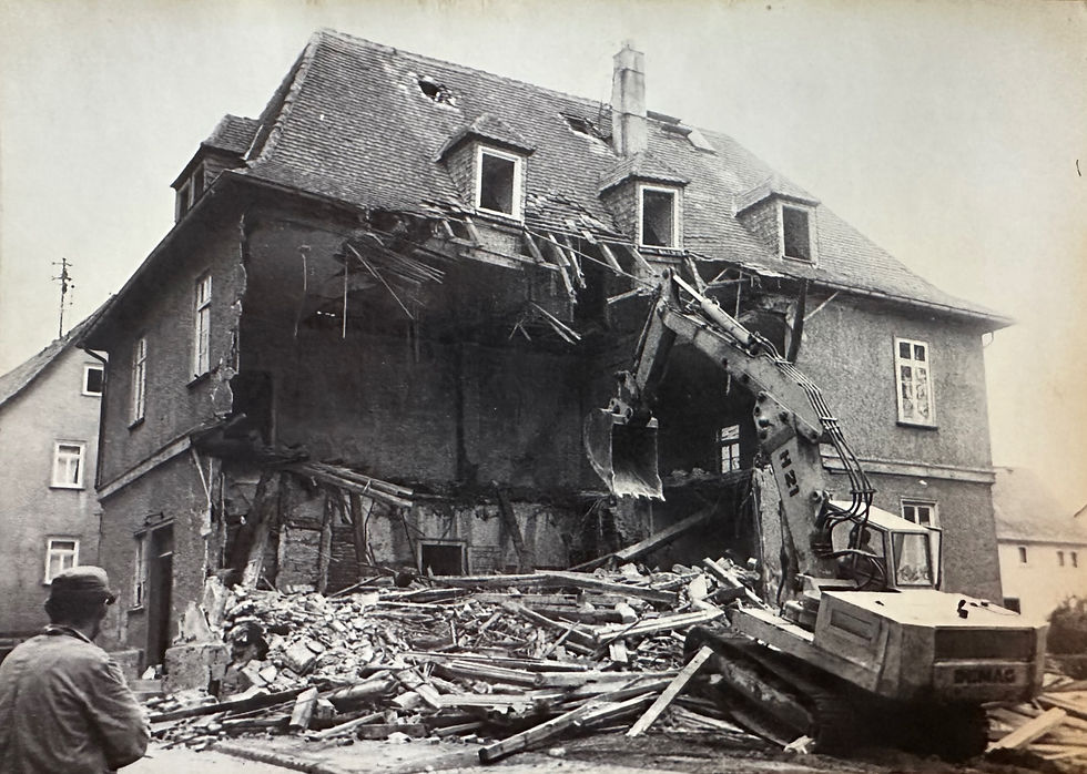 Rathaus_Abriss_Allendorf.jpg