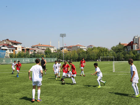 Ataşehir'de yaz spor eğitimleri başladı