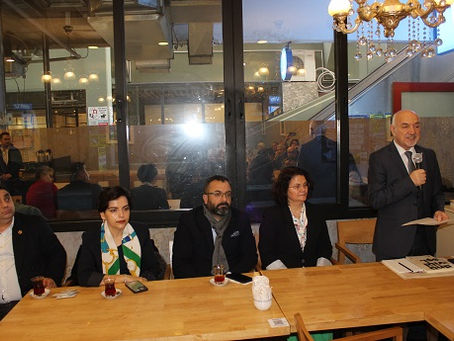 Ataşehir Kent Konseyi basınla bir araya geldi