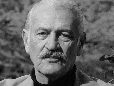 Unutma: Oktay Rifat 111 yaşında