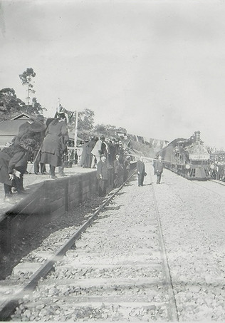 Opening day of the Clare railway station