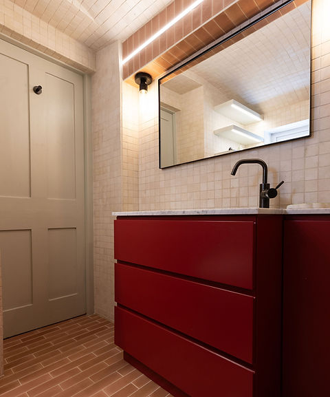 LGF Shower 1. RL-288.jpg