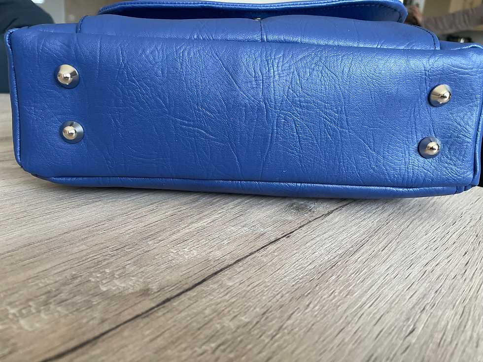 quadrille bleu roi