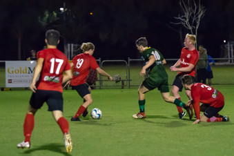 Hard fighting Redlands go down to reigning Champs