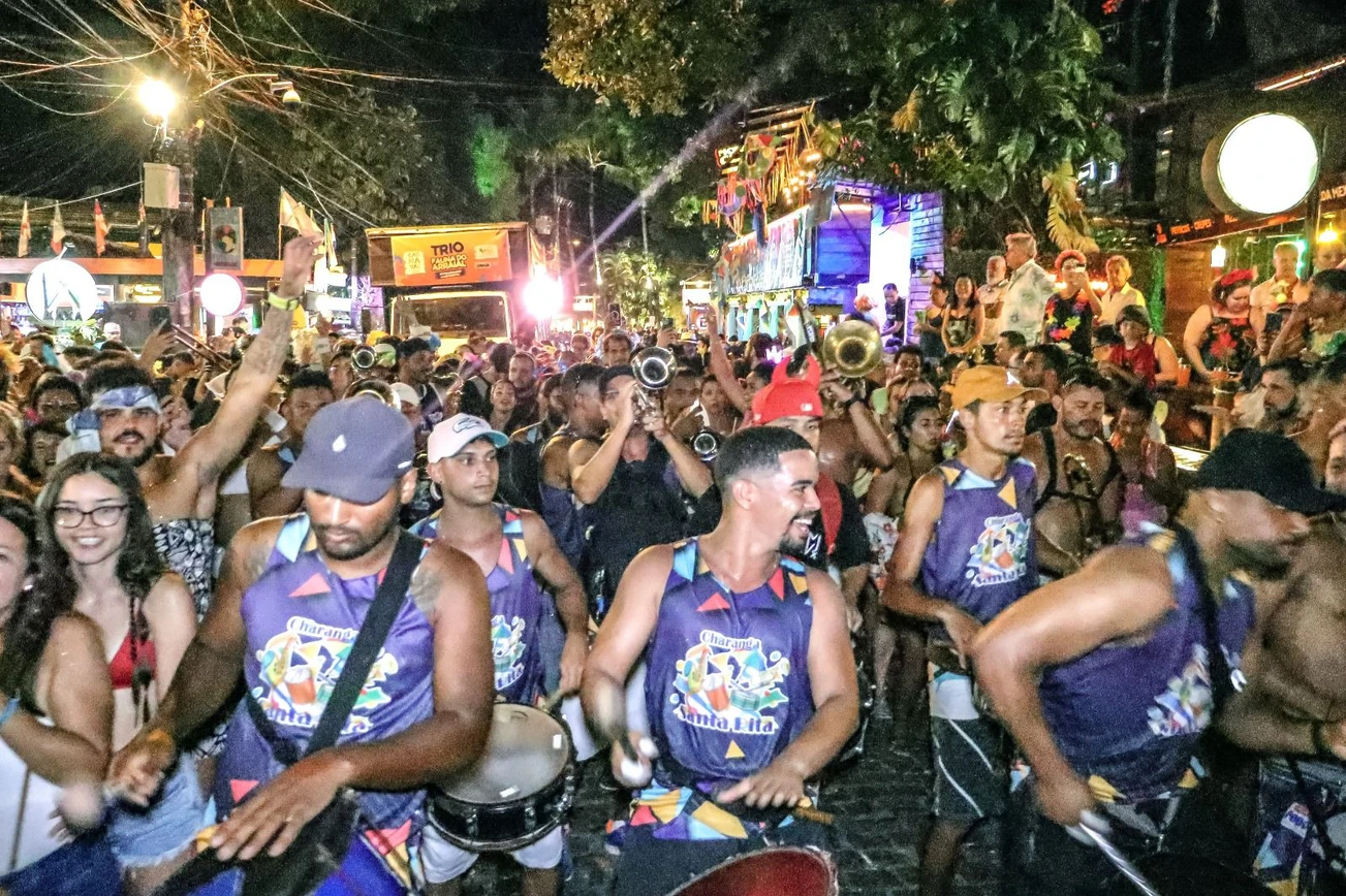 Banda de Carnaval tocando em Porto Seguro