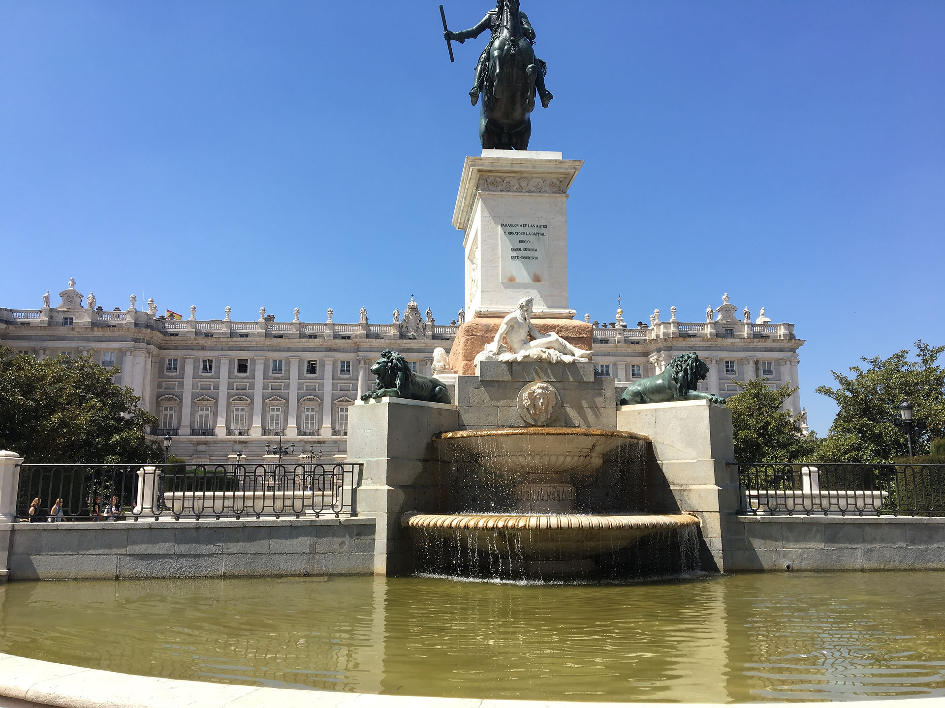 La place de l'orient à Madrid