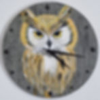 Eule auf Uhr, Uhr mit Tiermotiv