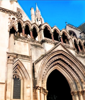 Royal_Courts_2.jpg_edited.jpg