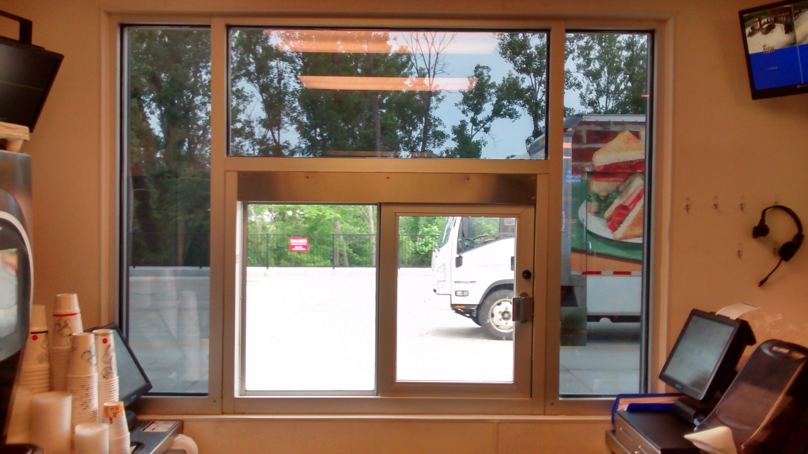 Capital City Glass Tinting Jefferson City MO Window Tinting