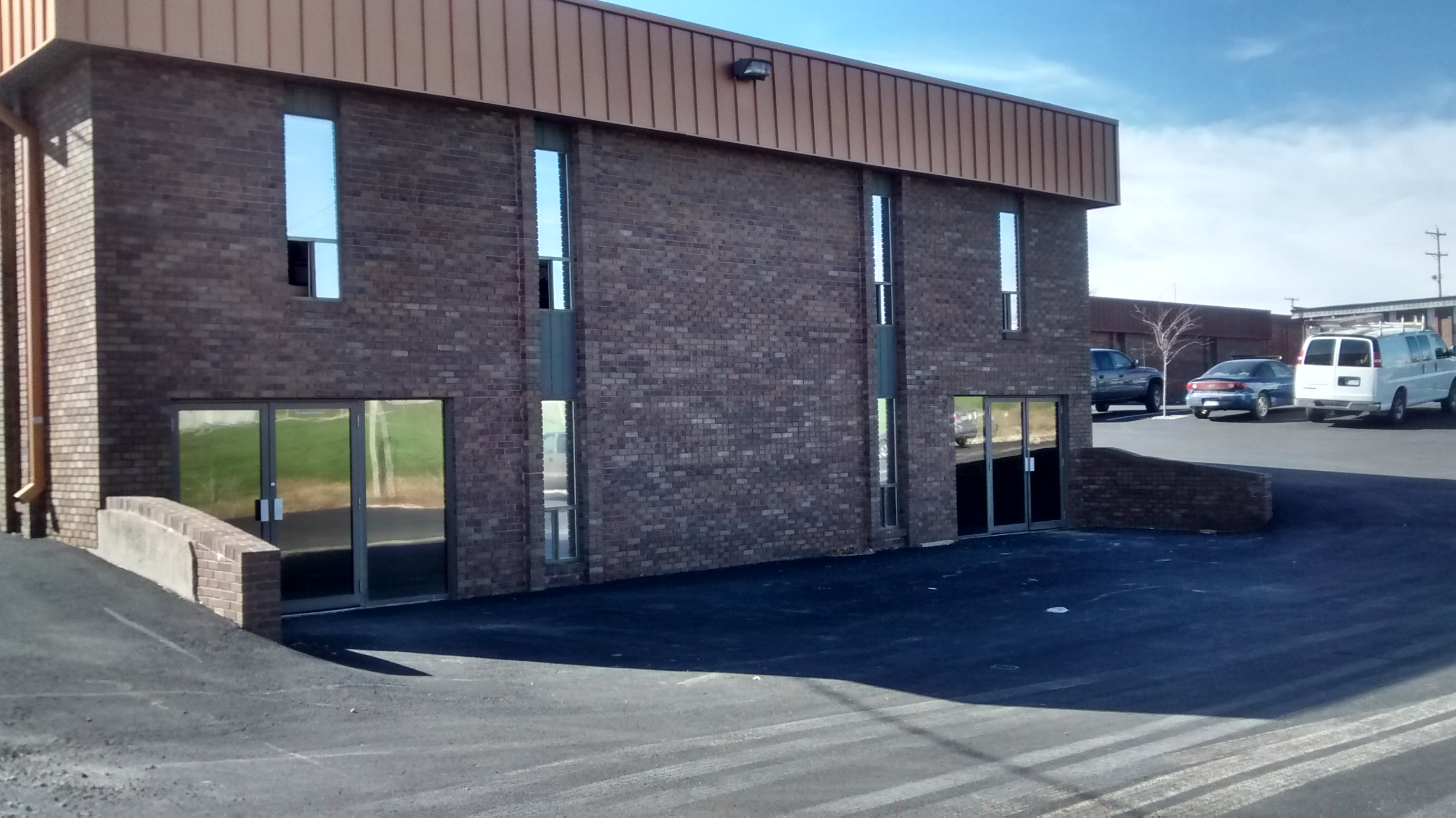 Capital City Glass Tinting Jefferson City MO Window Tinting