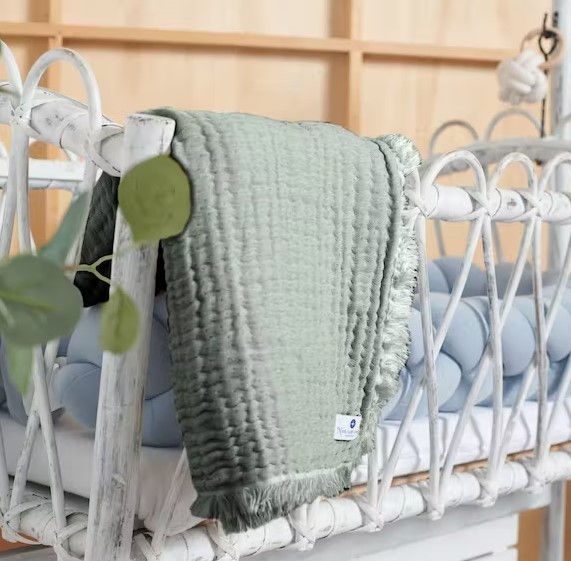 Miniaturbild: Nordic Coast Company Musselin Spucktuch & Babydecke mint 100% Baumwolle 4-lagig