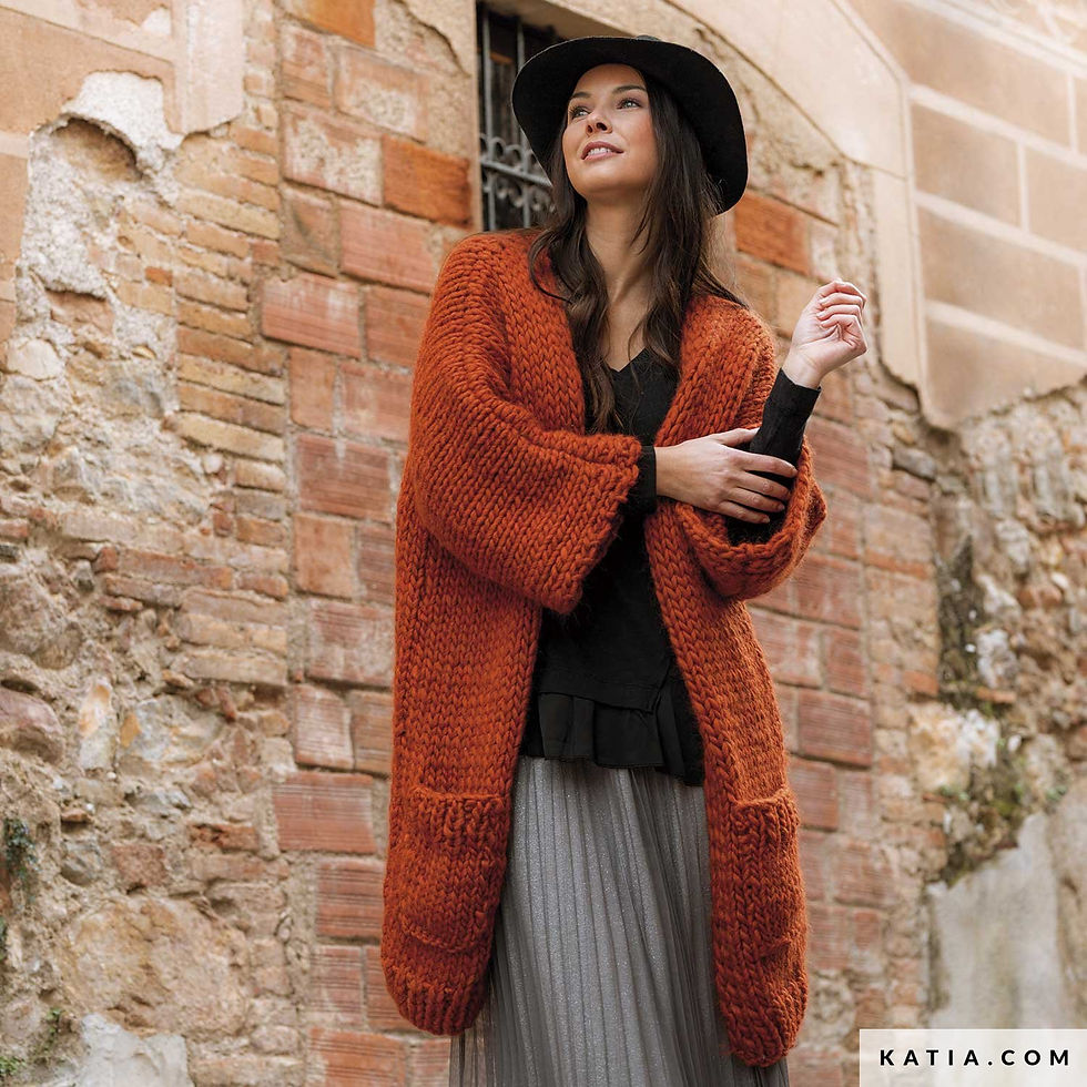 Miniaturbild: KATIA  Zeitschrift Stricken Häkeln Damen Essentials 107 | Herbst/Winter