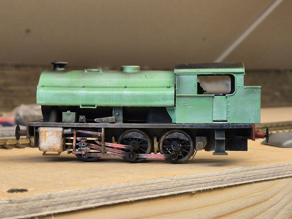 Thumbnail: OO gauge Bagnall NST18 (401) locomotive kit