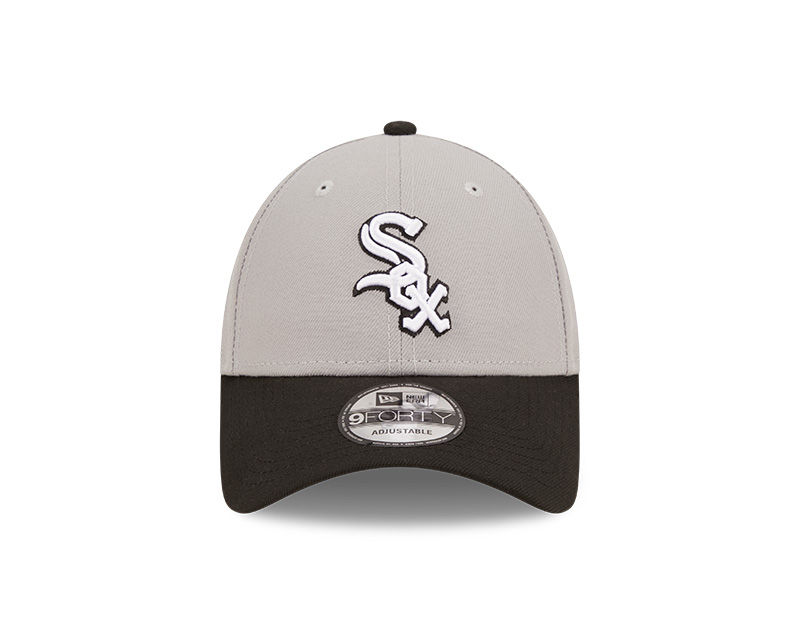 White Sox 2-tone gray crown cap with black visor and front primary logo in white with black outline and black top button.