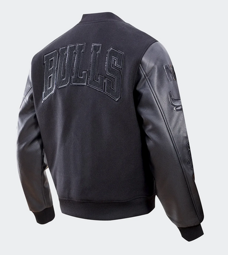 Pro Standard Chicago Bulls Blackout Varsity Jacket Grandstand