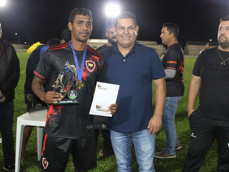 Noite de Sexta-feira de muita emoção na Grande final do campeonato Ouvidorense de futebol de campo 2025. 