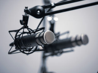 studio microphone photo