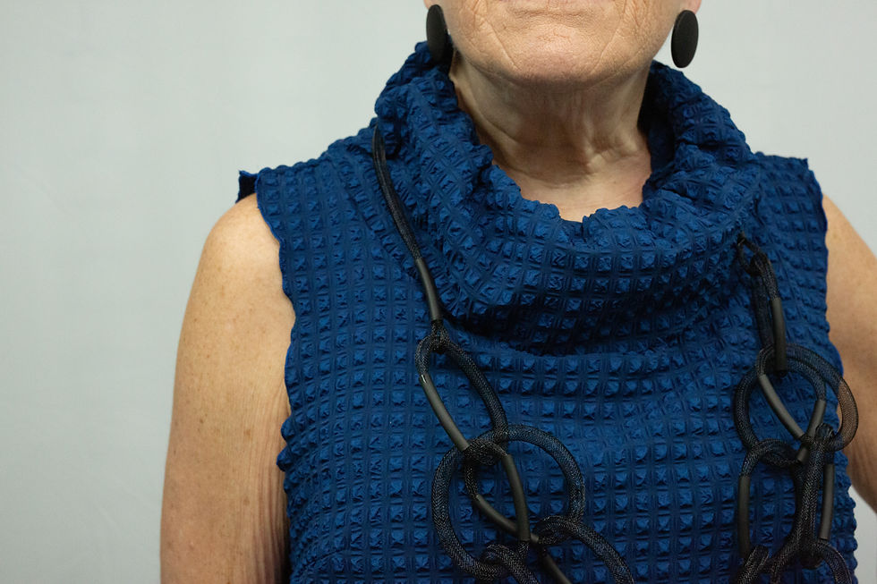 Thumbnail: Sleeveless Blue Bubble Top with Elastisized Collar