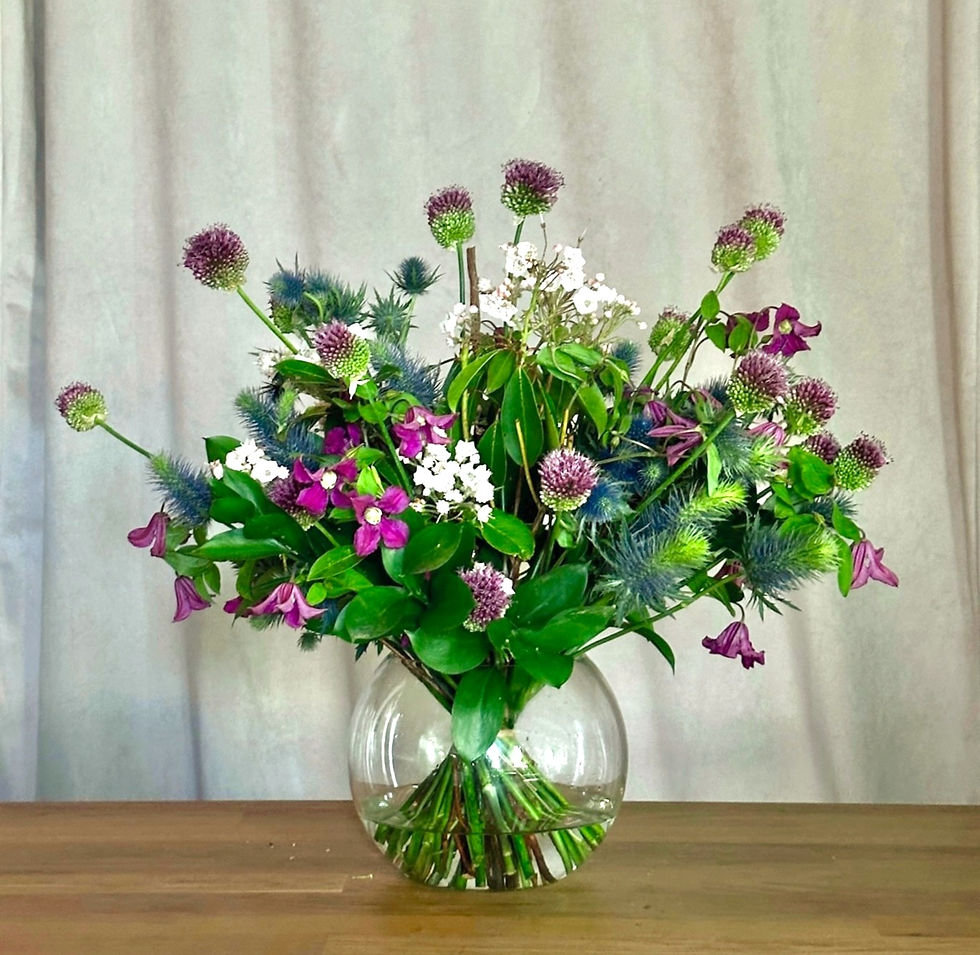 Introduction to Design: Meadow Mood Hand-Tied Bouquet