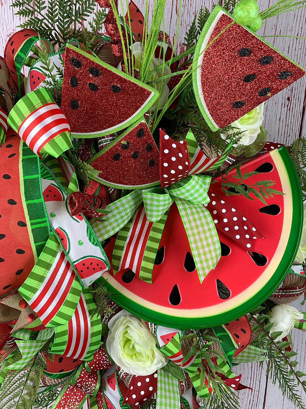 Thumbnail: Slice of Watermelon Wreath