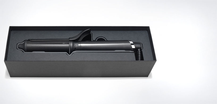 Thumbnail: ghd CURVE® SOFT CURL TONG Large barrel to create volume and tumbling soft waves