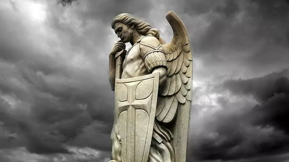 Estátua de São Miguel Arcanjo