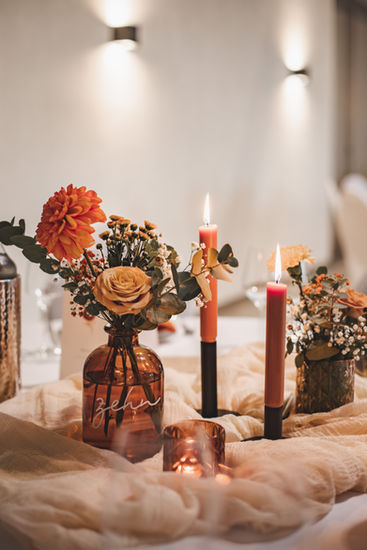 Individuelle Hochzeitsfloristik von BlumenKnecht mit klarer Linie und stilvoller Farbwelt