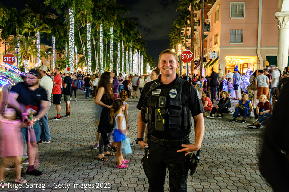 Boca Raton Christmas Tree Lighting Ceremony 2025