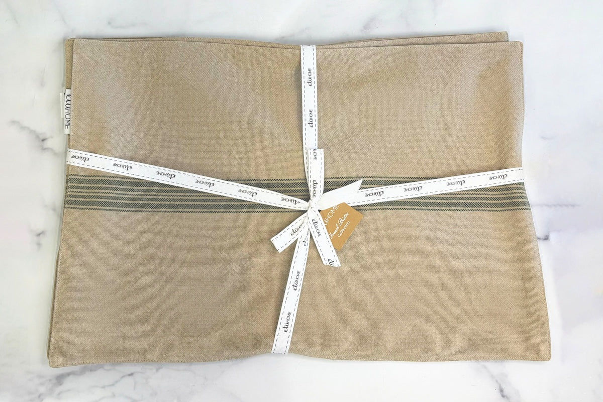 Rectangle Placemats with Vintage Spruce Green Stripe (Set of 4)