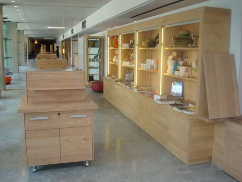 Agencement Magasins - 1B (1).JPG