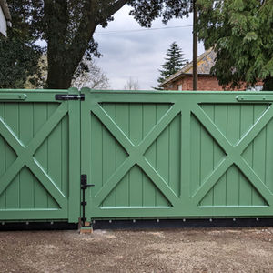 Heavy duty framed driveway gates