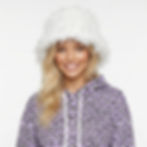 Front view of the Snow Cloud shaggy white bucket hat on model