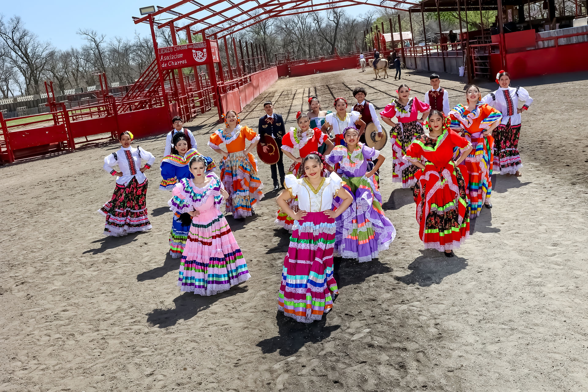 Raices de mi Tierra