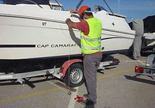 Tonnage survey on a small motorboat