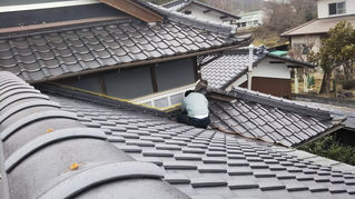 瓦吹き替え工事