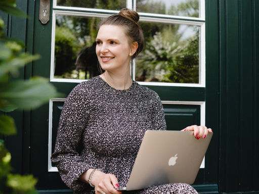 Wie du einen gesünderen Umgang mit deinen negativen Emotionen in der Schwangerschaft findest