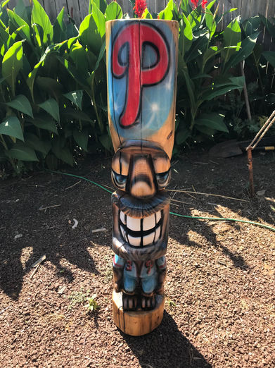 Tiki Murph chainsaw carved white pine Philadelphia Phillies tiki in Bryce Harper jersey