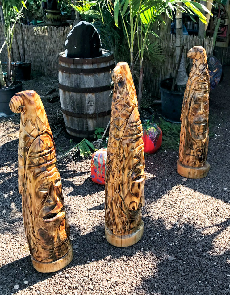 Tiki Murph white pine chainsaw carved Bethany Beach DE totem pole named "Chief Little Owl"