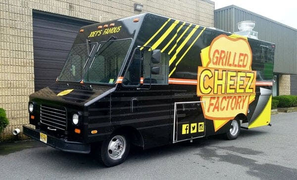 How a Great Food Truck Wrap Can Make or Break Your Business