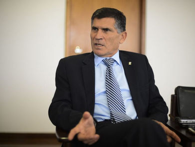 Santos Cruz diz que comunicação digital será prioridade da EBC