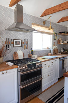 #farmhousedialfano kitchen sconces + hardware upgrade sponsored by joss & main