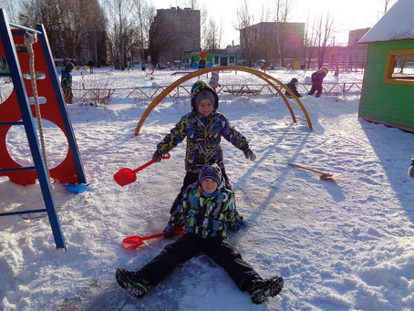 Детские игры и забавы зимой 