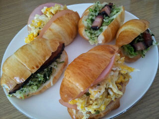 ロールパンのアレンジ