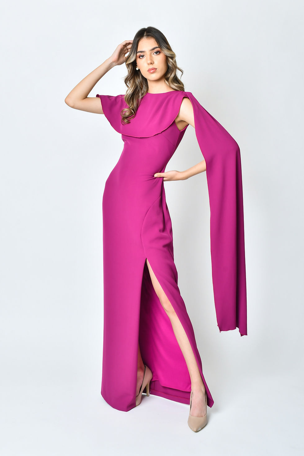 Vestido de noche color magenta
