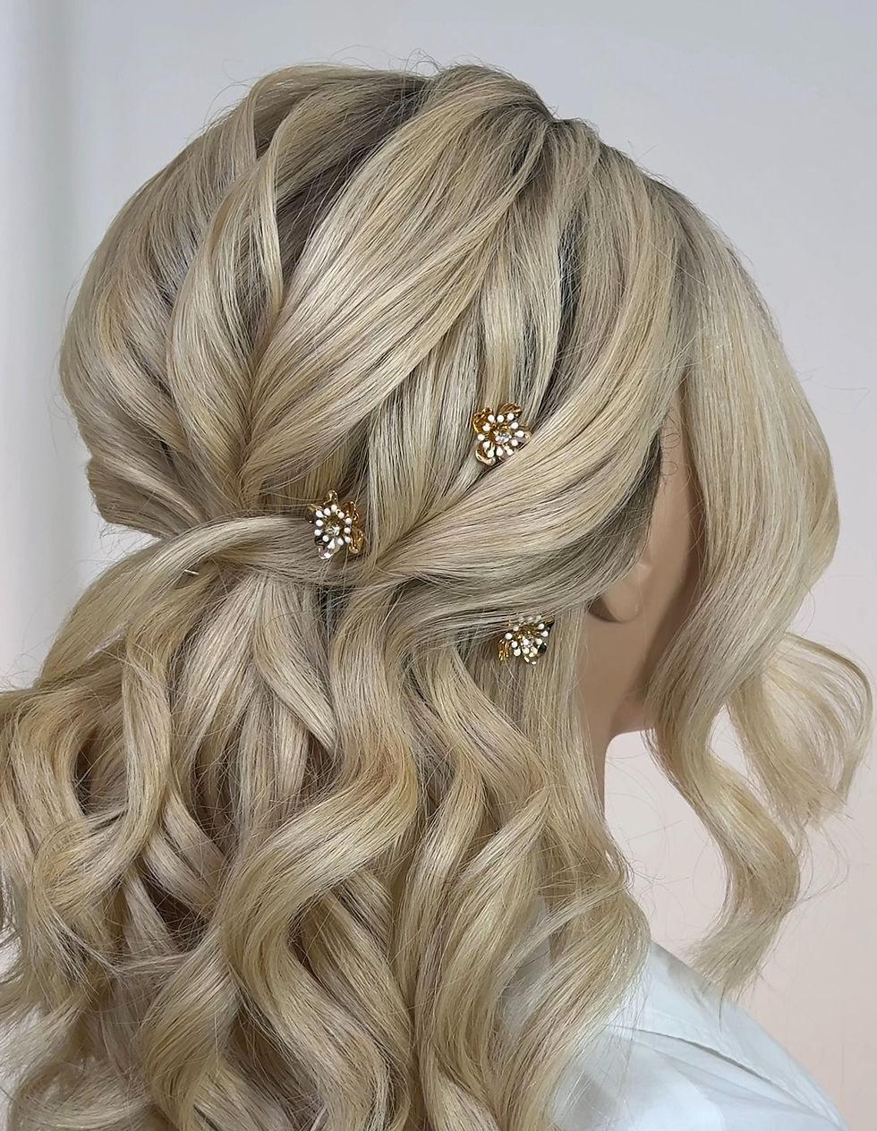 Thumbnail: Golden Petal Luxe Set